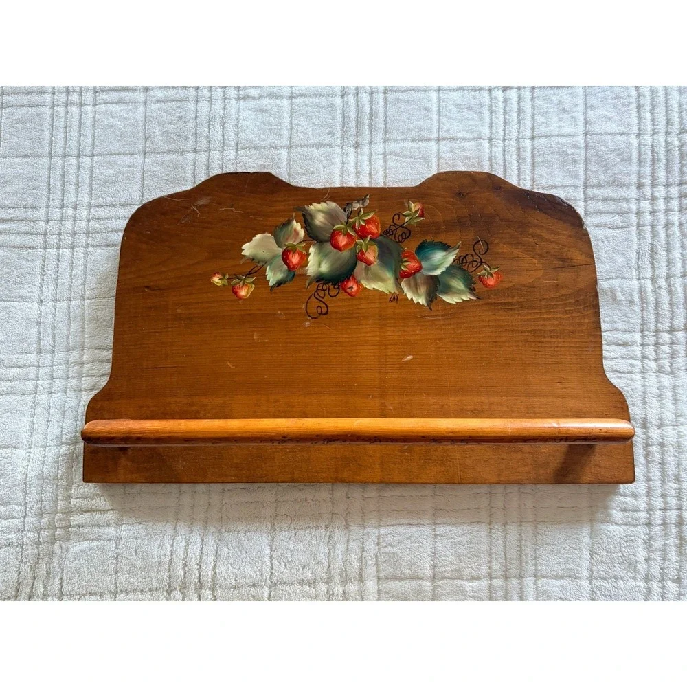 VTG Wood Painted Strawberry Kitchen Or Bath Towel Rack, 16